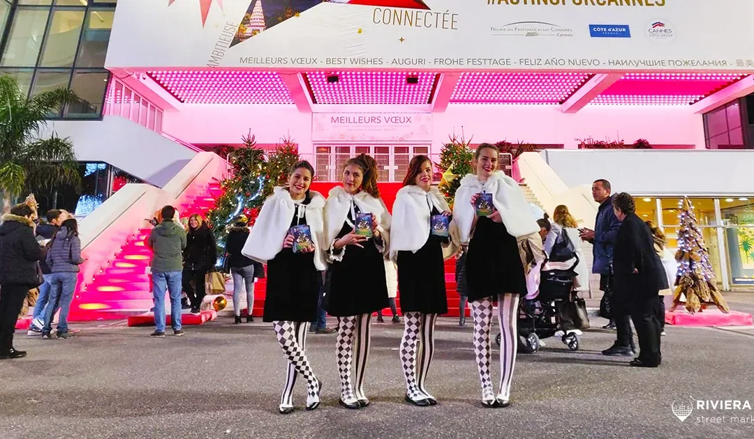 Sphère mobile Beatlejuice – Street marketing Noël 2018 | Casino 3.14 Cannes